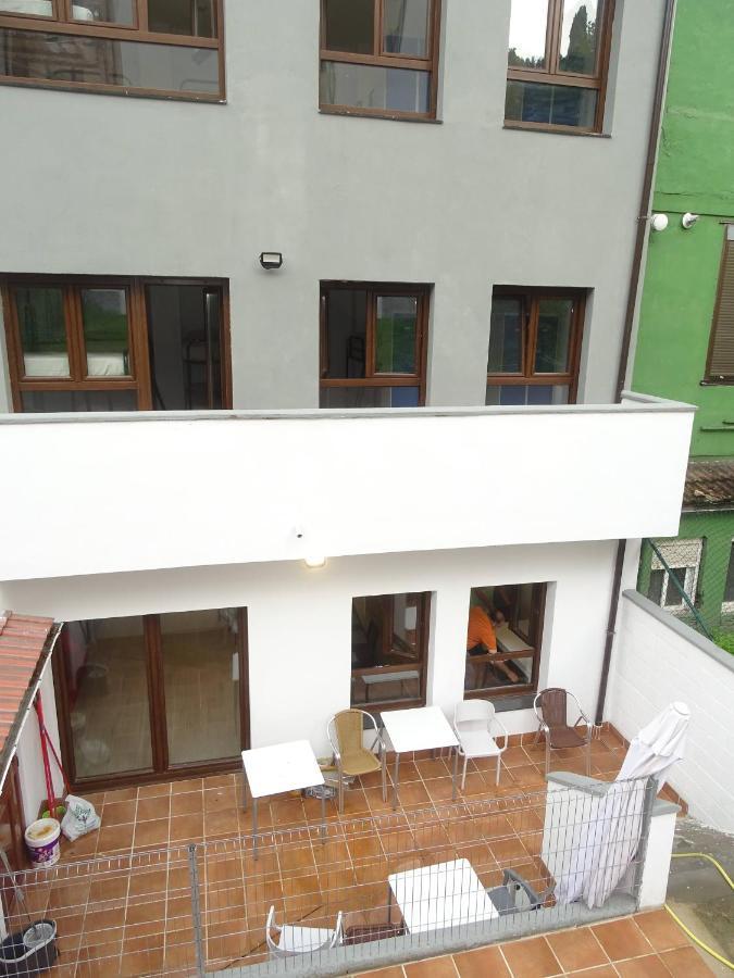 Albergue Roma Pola de Lena Buitenkant foto