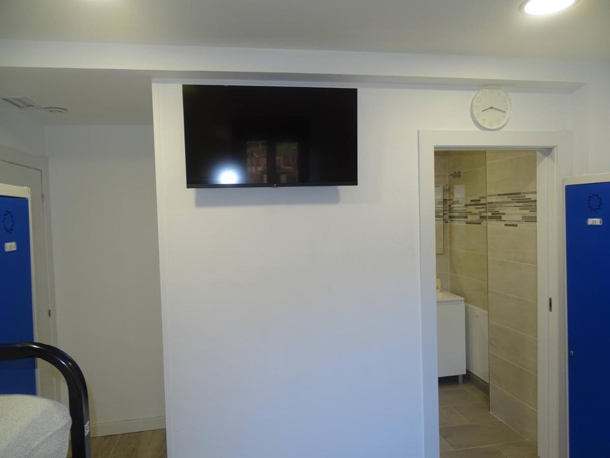 Albergue Roma Pola de Lena Buitenkant foto