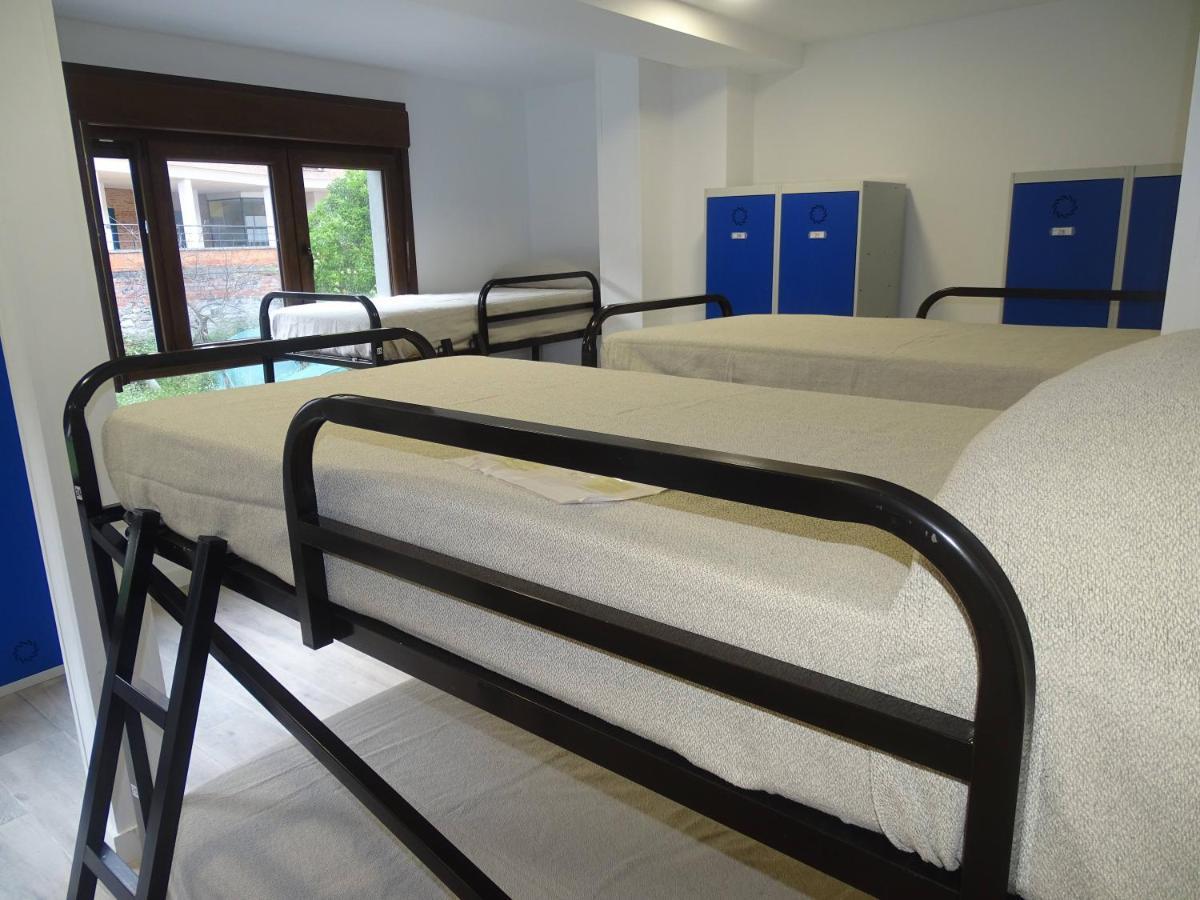 Albergue Roma Pola de Lena Buitenkant foto