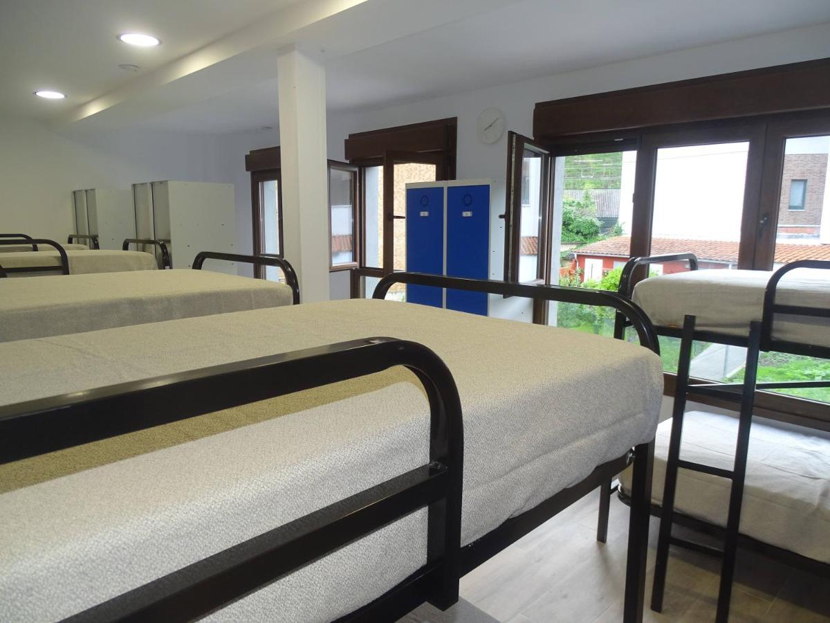 Albergue Roma Pola de Lena Buitenkant foto